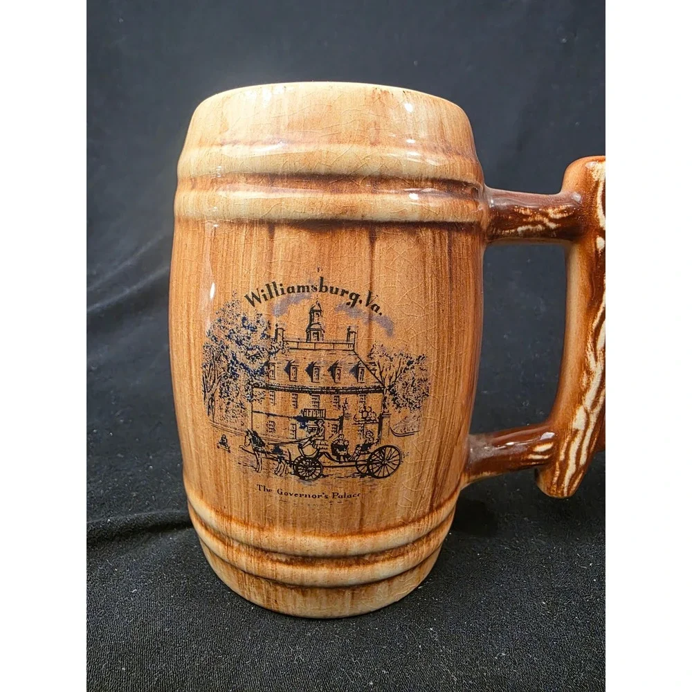 Vintage Williamsburg VA The Governors Palace Ceramic Beer Stein Barrel Mug Brown